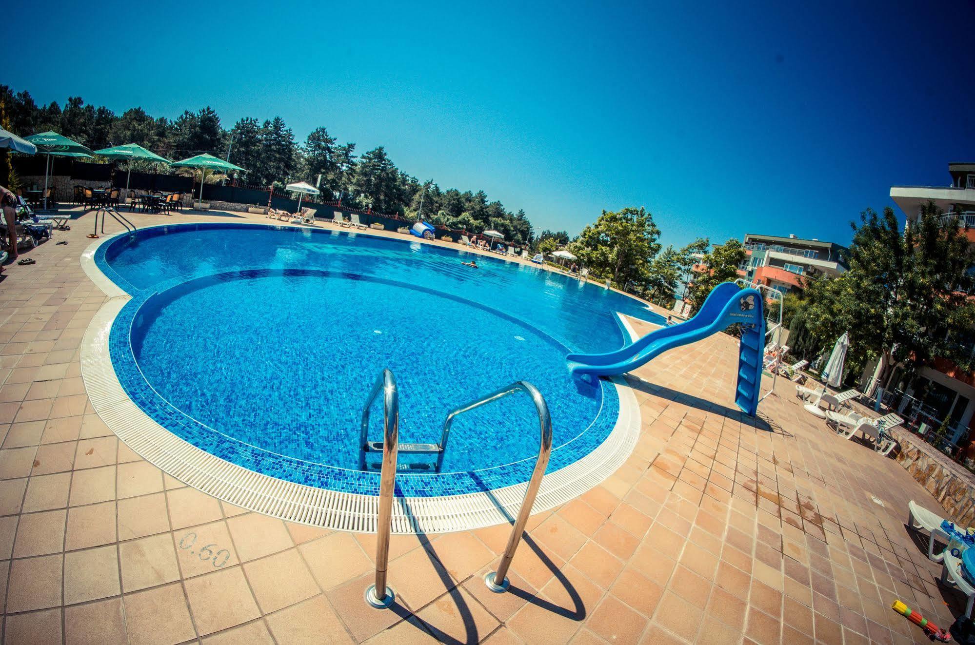 Gt Green Fort Beach Apartments ساني بيتش المظهر الخارجي الصورة